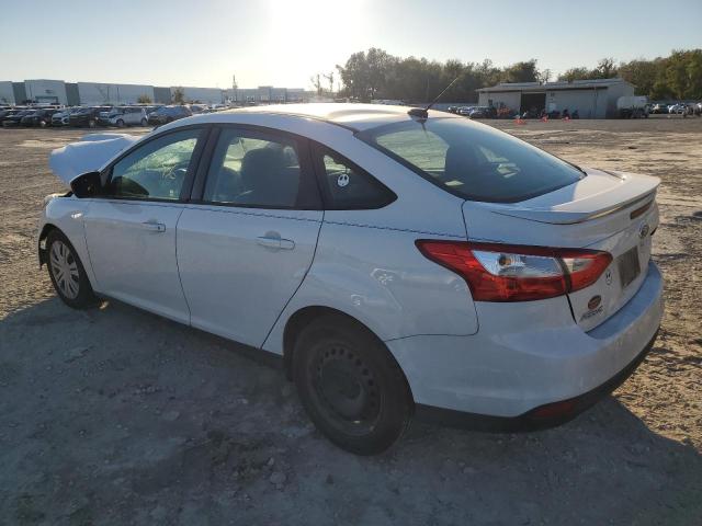 Photo 1 VIN: 1FAHP3F28CL308521 - FORD FOCUS SE 