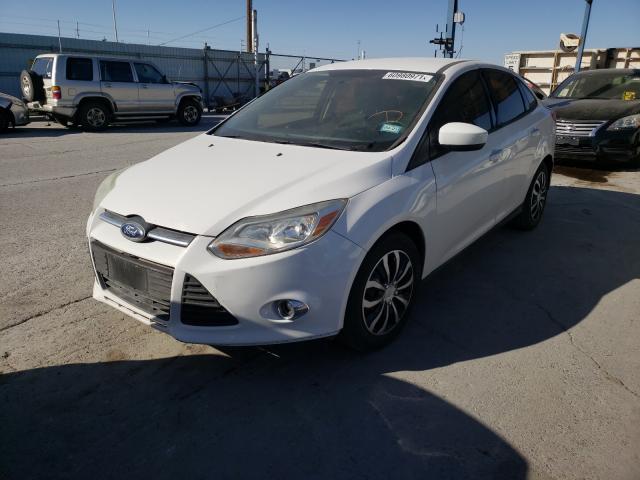 Photo 1 VIN: 1FAHP3F28CL320619 - FORD FOCUS SE 