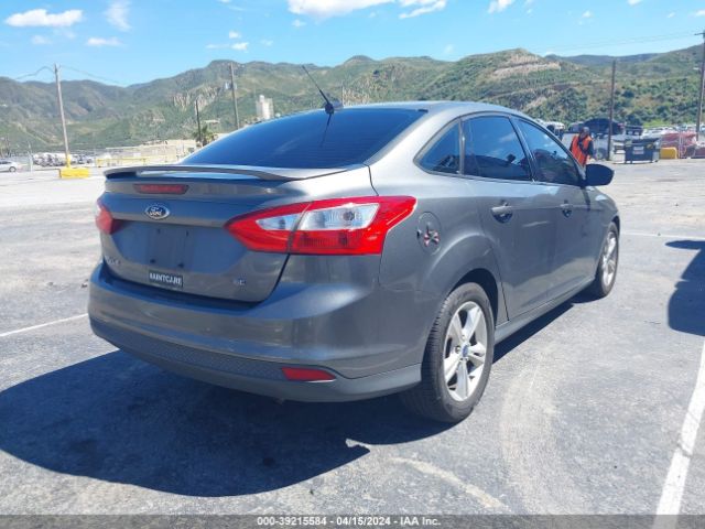 Photo 3 VIN: 1FAHP3F28CL321592 - FORD FOCUS 