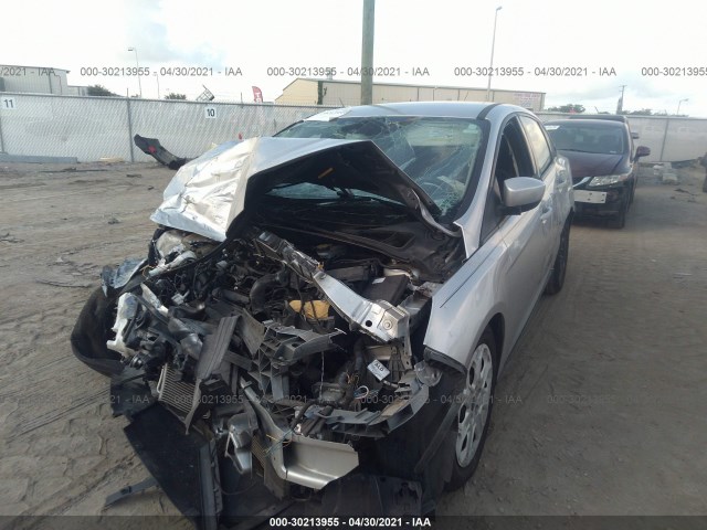 Photo 5 VIN: 1FAHP3F28CL337761 - FORD FOCUS 