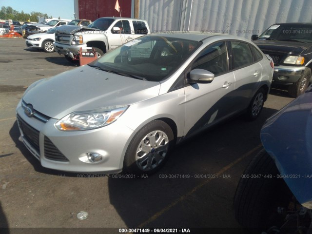 Photo 1 VIN: 1FAHP3F28CL348081 - FORD FOCUS 