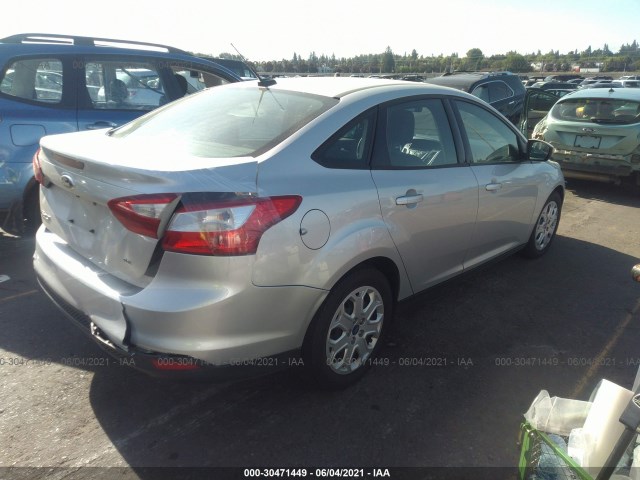 Photo 3 VIN: 1FAHP3F28CL348081 - FORD FOCUS 