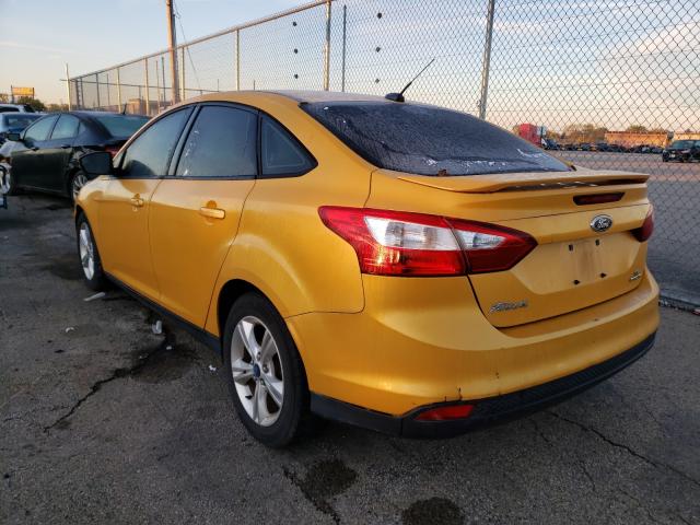 Photo 2 VIN: 1FAHP3F28CL381310 - FORD FOCUS SE 