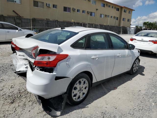 Photo 2 VIN: 1FAHP3F28CL404388 - FORD FOCUS SE 