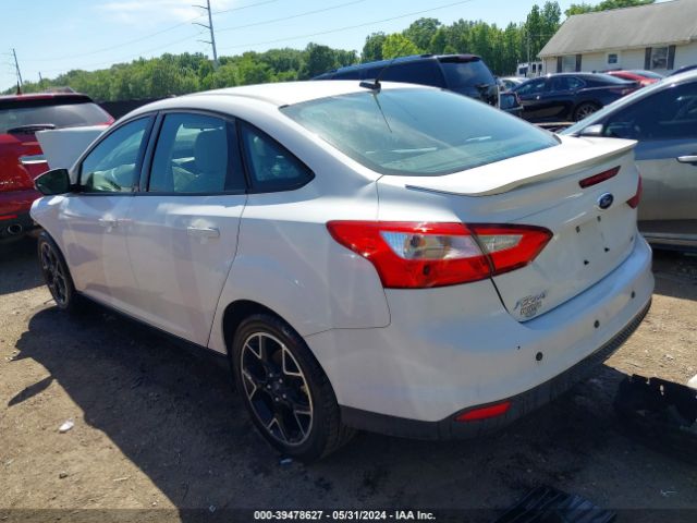 Photo 2 VIN: 1FAHP3F28CL413916 - FORD FOCUS 