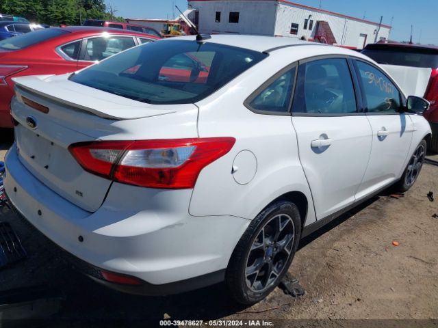 Photo 3 VIN: 1FAHP3F28CL413916 - FORD FOCUS 