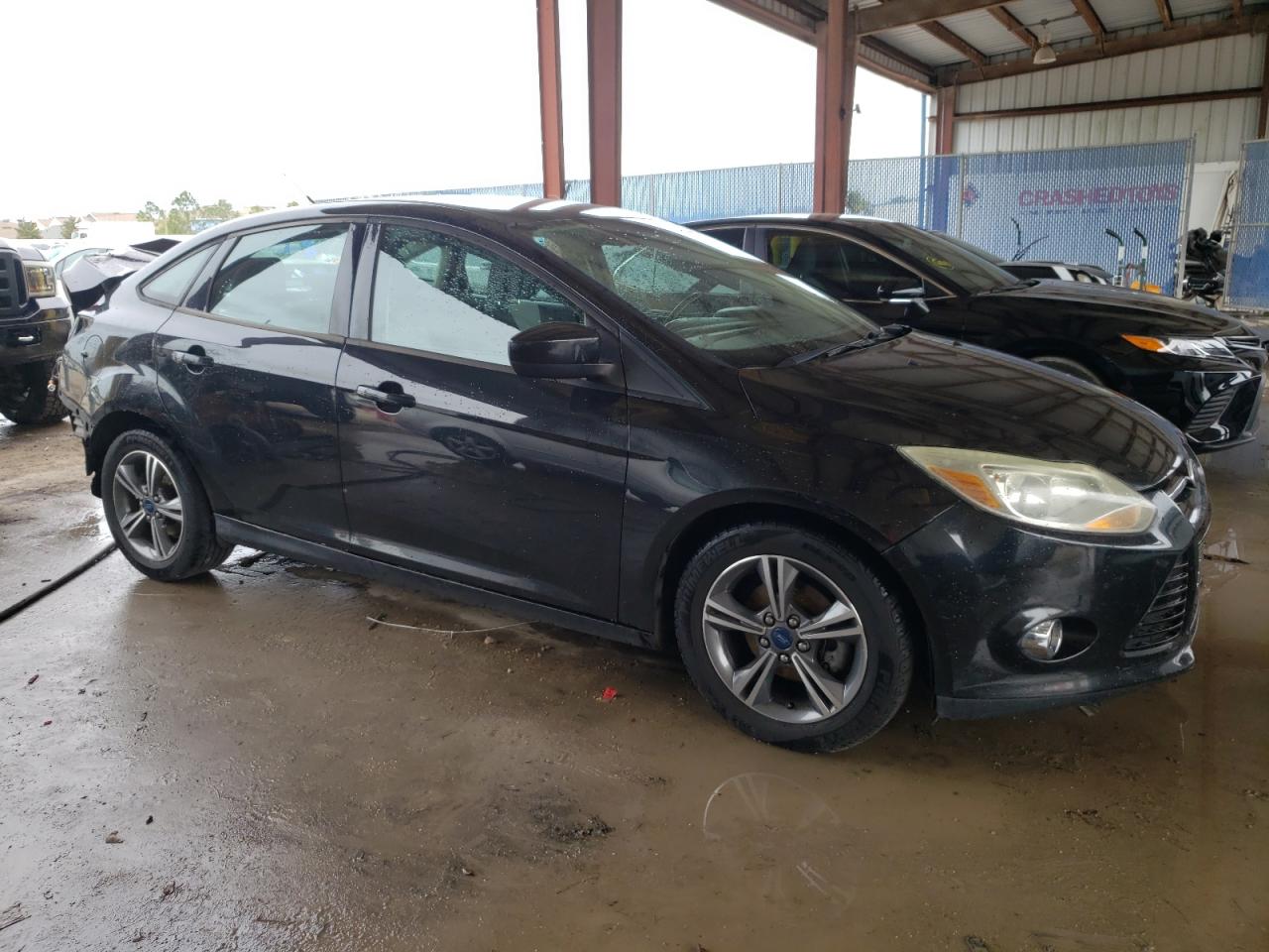 Photo 3 VIN: 1FAHP3F28CL420199 - FORD FOCUS 