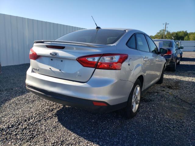 Photo 3 VIN: 1FAHP3F28CL432613 - FORD FOCUS SE 