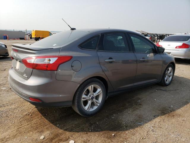 Photo 2 VIN: 1FAHP3F28CL450660 - FORD FOCUS SE 