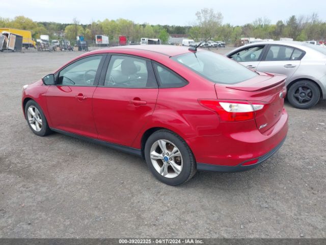 Photo 2 VIN: 1FAHP3F29CL105038 - FORD FOCUS 