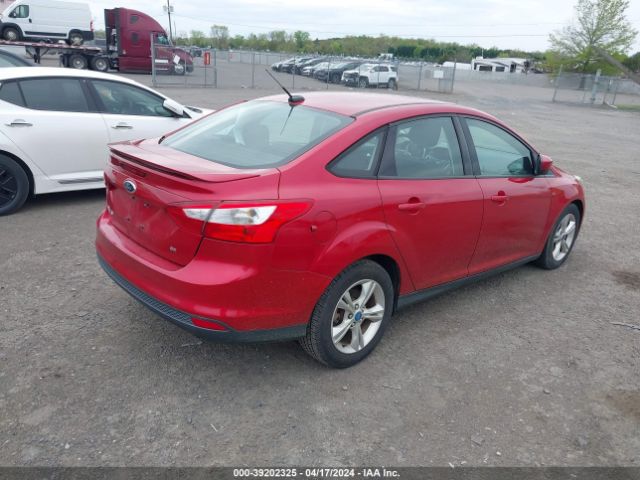 Photo 3 VIN: 1FAHP3F29CL105038 - FORD FOCUS 