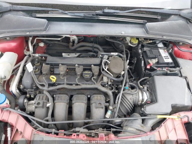 Photo 9 VIN: 1FAHP3F29CL105038 - FORD FOCUS 