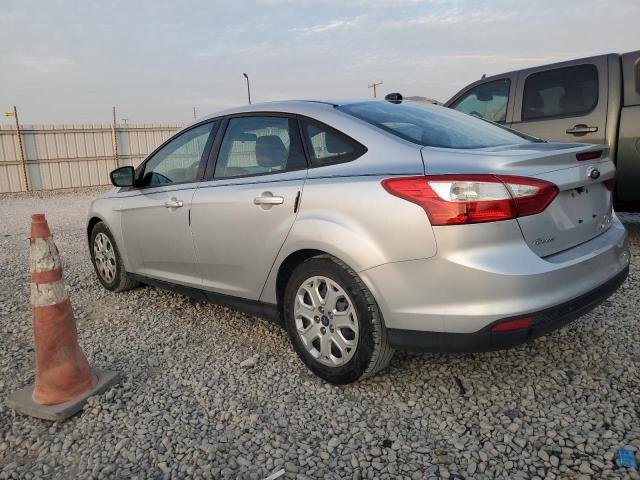 Photo 1 VIN: 1FAHP3F29CL109431 - FORD FOCUS SE 