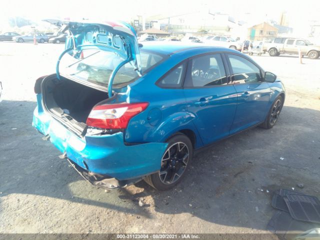 Photo 3 VIN: 1FAHP3F29CL114502 - FORD FOCUS 