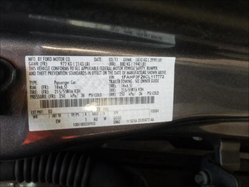 Photo 9 VIN: 1FAHP3F29CL117772 - FORD FOCUS SE 