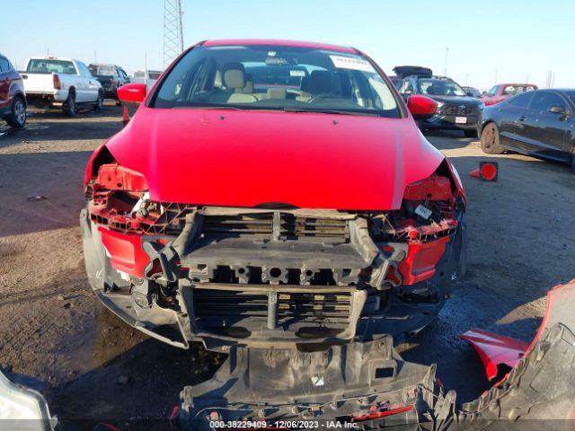 Photo 5 VIN: 1FAHP3F29CL126164 - FORD FOCUS 