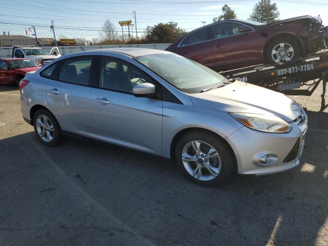 Photo 3 VIN: 1FAHP3F29CL153011 - FORD FOCUS 