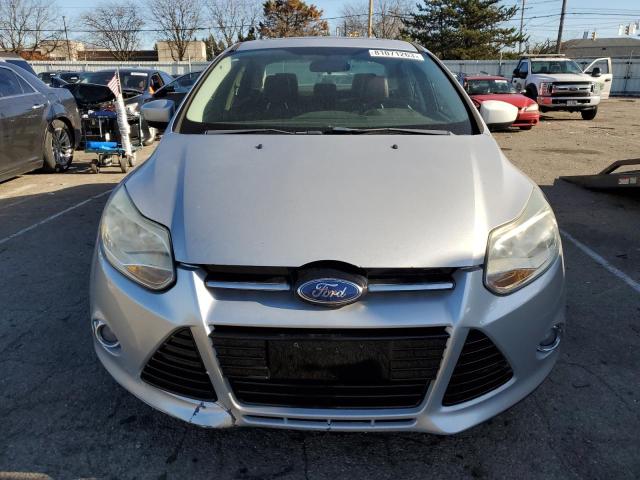 Photo 4 VIN: 1FAHP3F29CL153011 - FORD FOCUS 