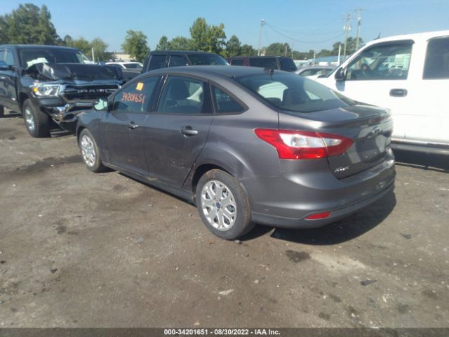 Photo 2 VIN: 1FAHP3F29CL162548 - FORD FOCUS 