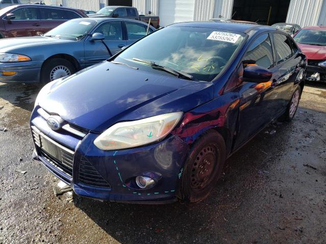 Photo 1 VIN: 1FAHP3F29CL163697 - FORD FOCUS SE 