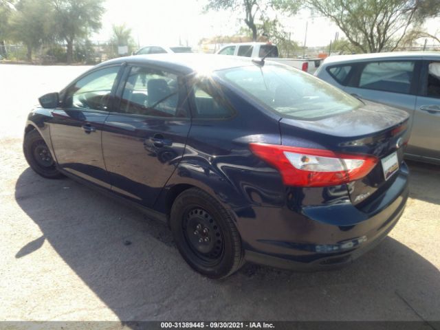 Photo 2 VIN: 1FAHP3F29CL163943 - FORD FOCUS 