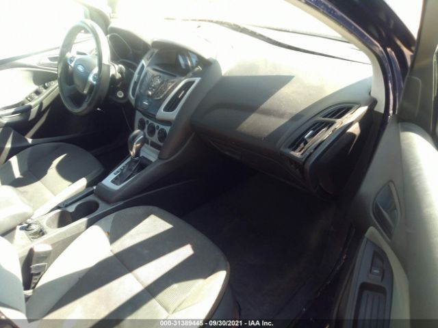 Photo 4 VIN: 1FAHP3F29CL163943 - FORD FOCUS 