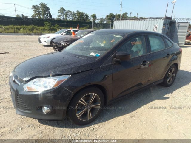 Photo 1 VIN: 1FAHP3F29CL166146 - FORD FOCUS 