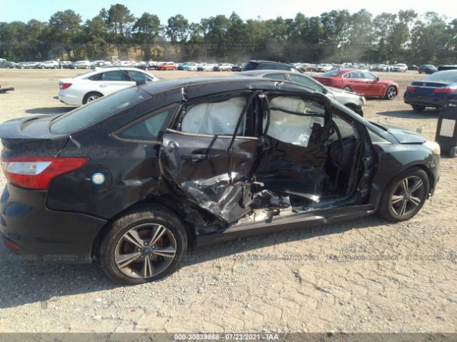 Photo 5 VIN: 1FAHP3F29CL166146 - FORD FOCUS 