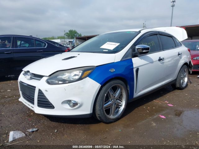 Photo 1 VIN: 1FAHP3F29CL172755 - FORD FOCUS 