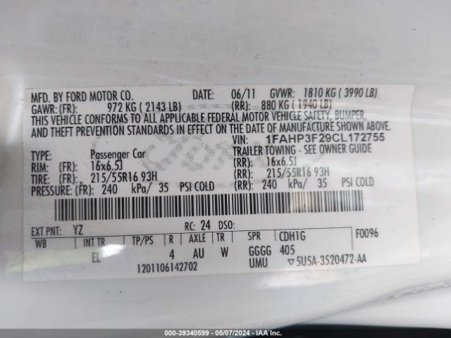 Photo 8 VIN: 1FAHP3F29CL172755 - FORD FOCUS 