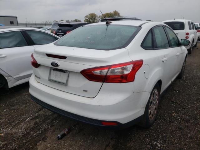 Photo 3 VIN: 1FAHP3F29CL177616 - FORD FOCUS SE 