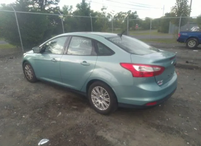 Photo 2 VIN: 1FAHP3F29CL202143 - FORD FOCUS 