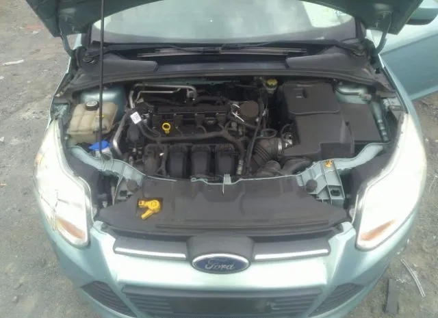 Photo 9 VIN: 1FAHP3F29CL202143 - FORD FOCUS 