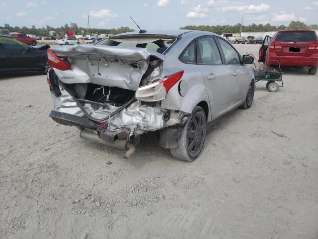 Photo 3 VIN: 1FAHP3F29CL206760 - FORD FOCUS SE 