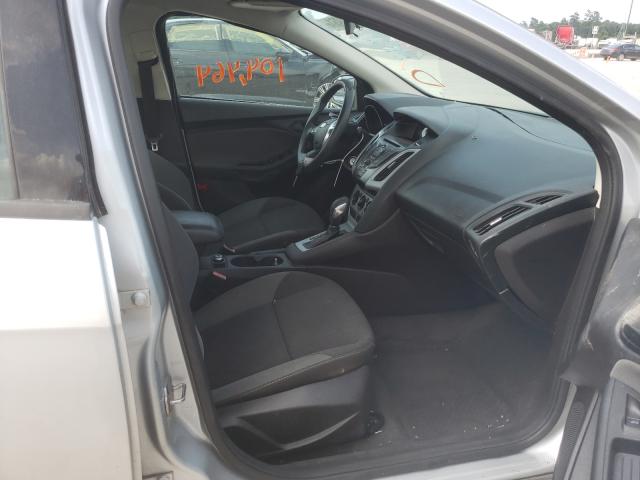 Photo 4 VIN: 1FAHP3F29CL206760 - FORD FOCUS SE 