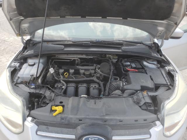 Photo 6 VIN: 1FAHP3F29CL206760 - FORD FOCUS SE 