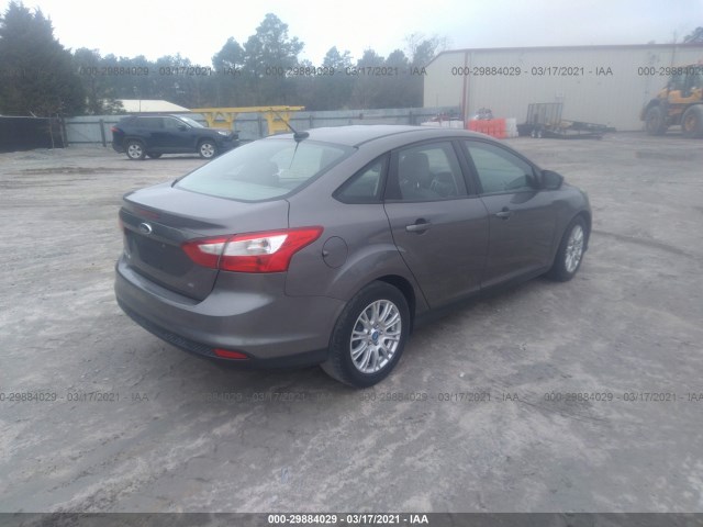 Photo 3 VIN: 1FAHP3F29CL216124 - FORD FOCUS 