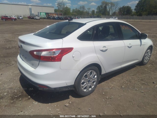 Photo 3 VIN: 1FAHP3F29CL217337 - FORD FOCUS 