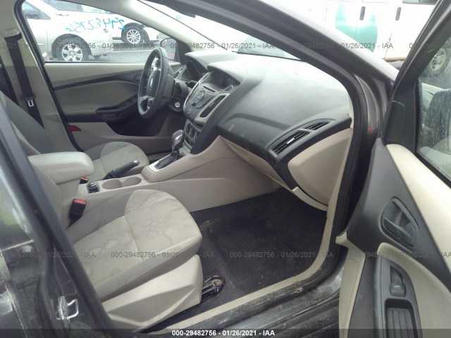 Photo 4 VIN: 1FAHP3F29CL222005 - FORD FOCUS 