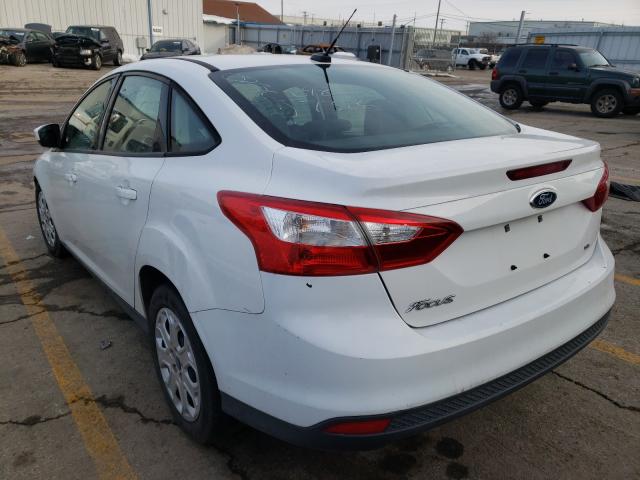 Photo 2 VIN: 1FAHP3F29CL343763 - FORD FOCUS SE 