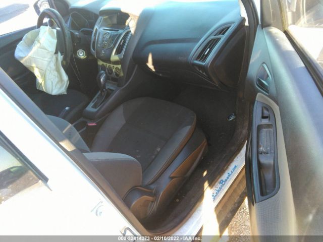 Photo 4 VIN: 1FAHP3F29CL343925 - FORD FOCUS 