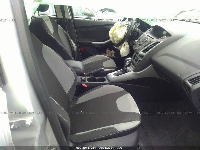 Photo 4 VIN: 1FAHP3F29CL366136 - FORD FOCUS 