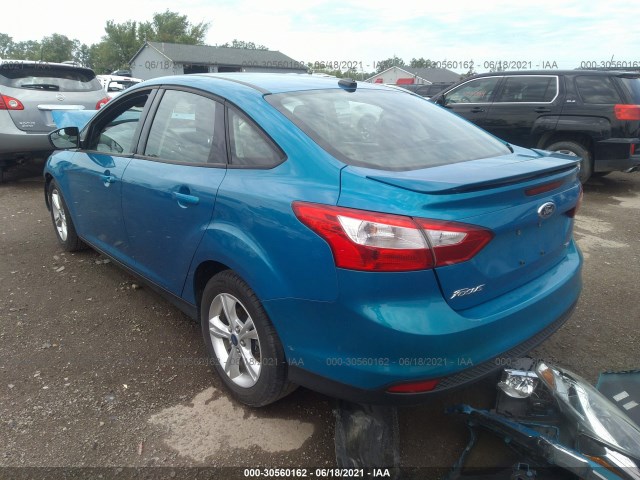 Photo 2 VIN: 1FAHP3F29CL385348 - FORD FOCUS 