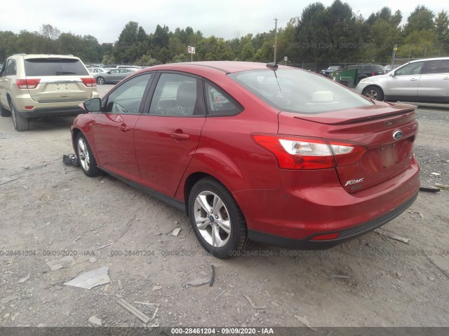 Photo 2 VIN: 1FAHP3F29CL420843 - FORD FOCUS 