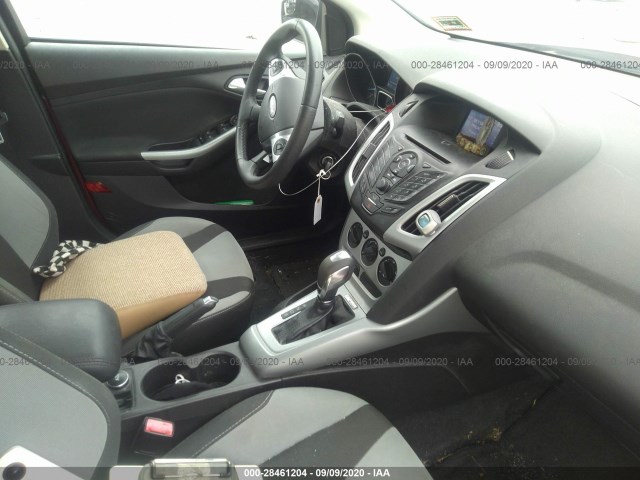 Photo 4 VIN: 1FAHP3F29CL420843 - FORD FOCUS 