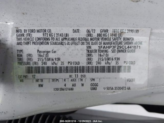 Photo 8 VIN: 1FAHP3F29CL441871 - FORD FOCUS 