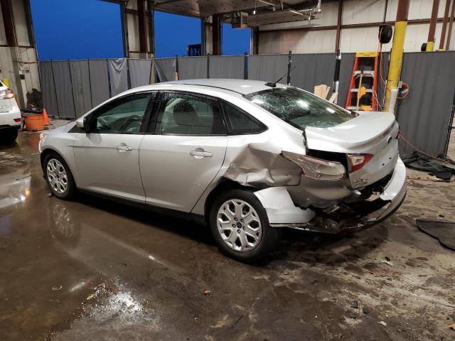 Photo 1 VIN: 1FAHP3F29CL442339 - FORD FOCUS SE 