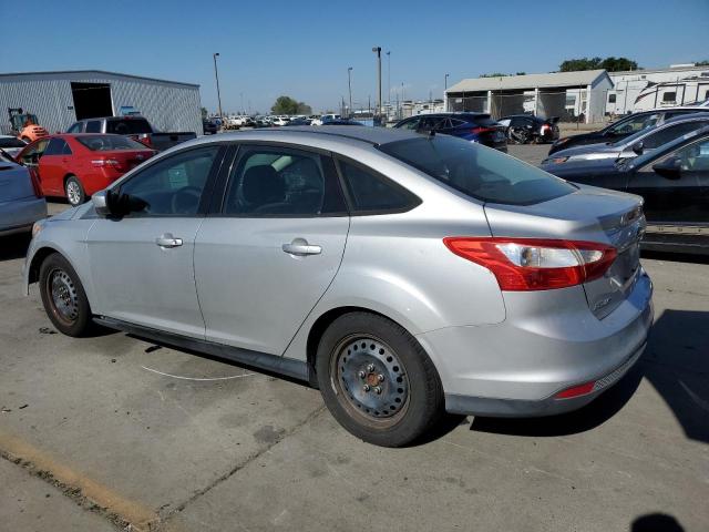 Photo 1 VIN: 1FAHP3F29CL454944 - FORD FOCUS 