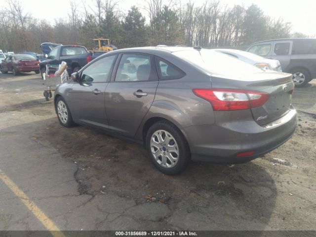 Photo 2 VIN: 1FAHP3F29CL457987 - FORD FOCUS 