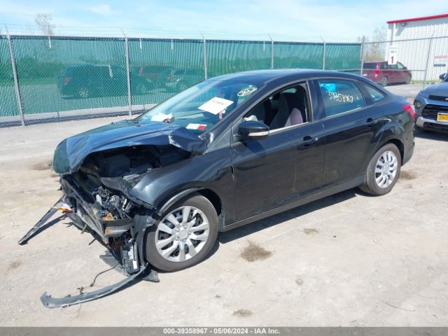 Photo 1 VIN: 1FAHP3F29CL463806 - FORD FOCUS 